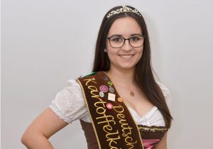Deutsche Kartoffelkoenigin Rotenburg 300x210